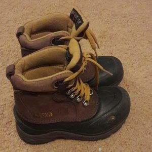The North Face Todler boots